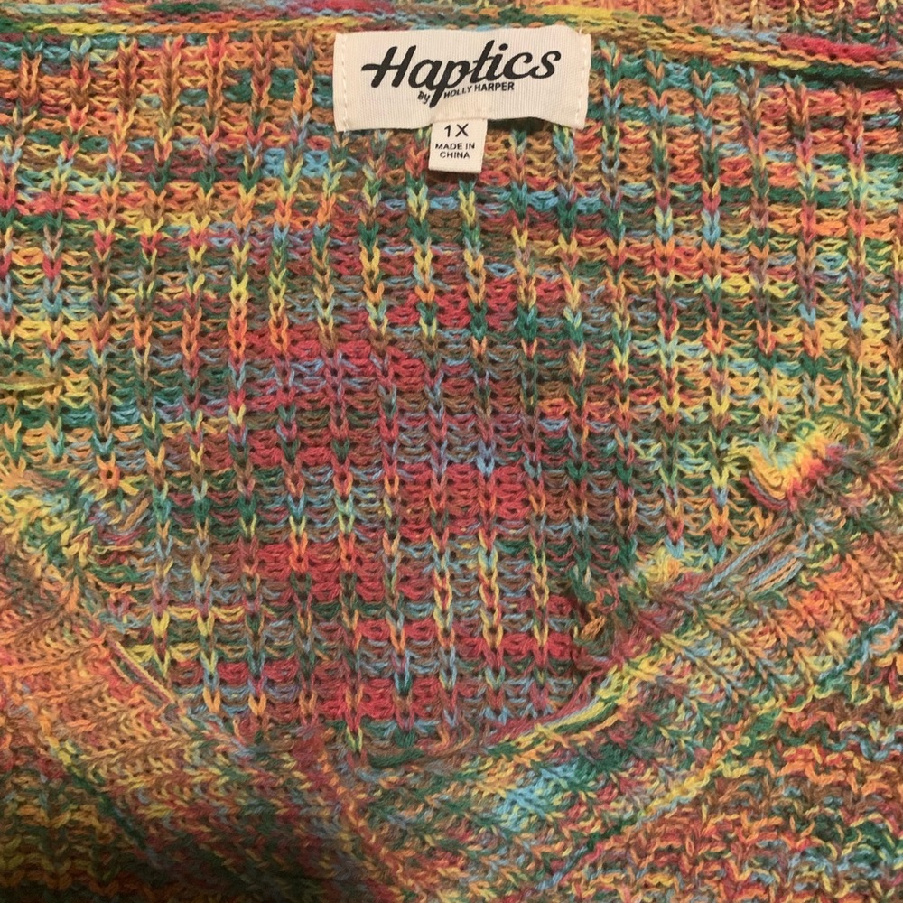 Plus size rainbow sweater lightly distressed - Picture 3 of 5
